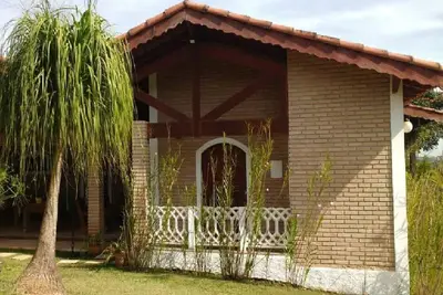Image de Chacara in Atibaia for rent with swimming pool with solar heater and wi-fi