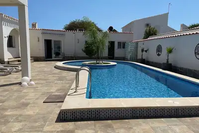 Villa 8 people with private pool