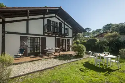 Image de Villa proche lac calme avec jardin clos Wifi- 333867