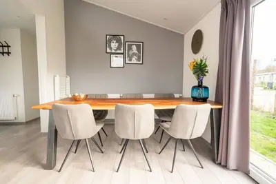 Image de Merveilleuse maison de vacances privée pour 6 personnes avec Wifi, Tv et terrasse