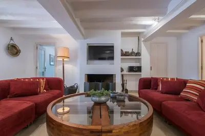 Image de Les Fonts La Vila D'argençola 6 people