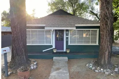 Image de 1935 renovated farmhouse just a few blocks from historic Old Town Cottonwood