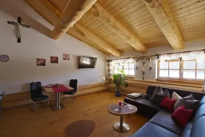 Image de Gemütliche Ferienwohnung (70qm) im Dachgeschoss mit kostenlosem Wlan