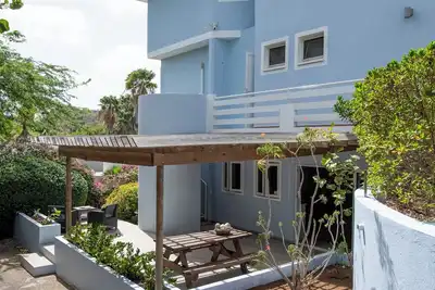 Apartment near Mambo