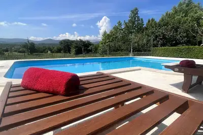 Maison de vacances avec piscine et air conditionné