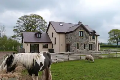 Image de Groesfaen Bach - Sept Chambres Maison, Couchages 14