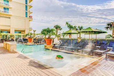 Image de Oceanfront 2 bedroom condo located at Ocean Beach Club Resort