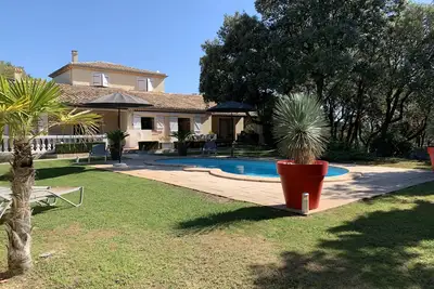 Image de Family Villa 8/9 pers. air-conditioned with swimming pool, in Provence