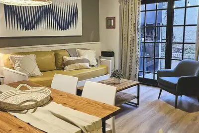 Image de Duplex con patio, parrilla y cochera