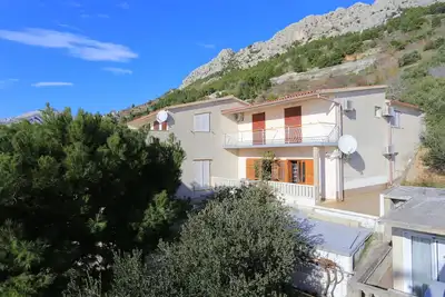 Image de Appartement de deux chambres avec le balcon Brela, Makarska (A-18495-c)