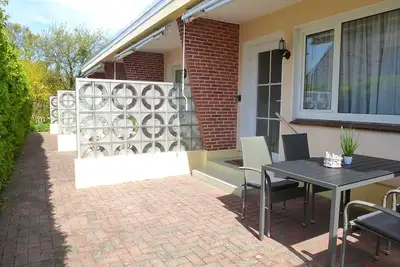 Image de Bungalow with terrace 35 m² and beach feeling - Holiday apartment bungalow with
