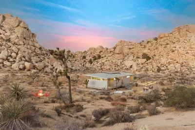 Image de Hi-Desert Fade By Homestead Modern