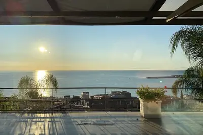 Image de In the sky, by the sea, *Villa Vittorio* Taormina, Etna & Seaview