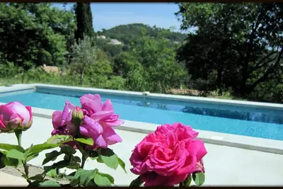 Image de Charmante maison 180m² au calme avec piscine