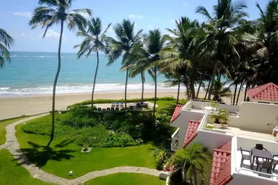 Image de Family home right on the beach: Cabarete Beach House A4