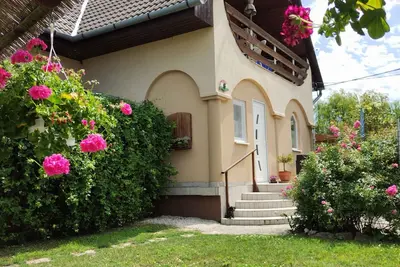 Image de Maison de vacances avec piscine et climatisation