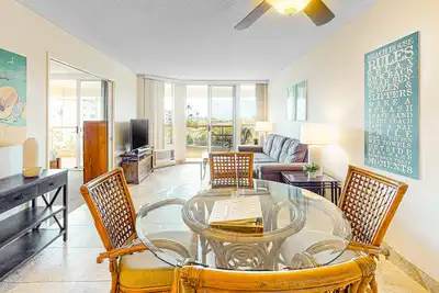 Image de 4th-floor condo with pool, hot tub, tennis - snowbirds welcome