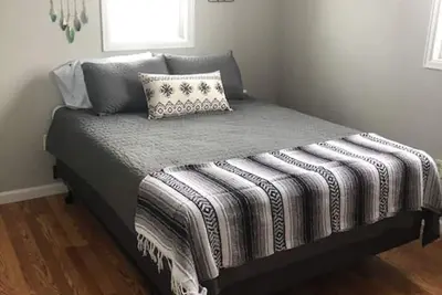 Image de The Tribe Space- Country, but close