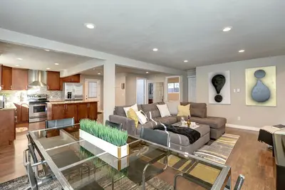 Image de Spacious 5 Bd/3 Ba Home ⚡ Perfect for Entertaining