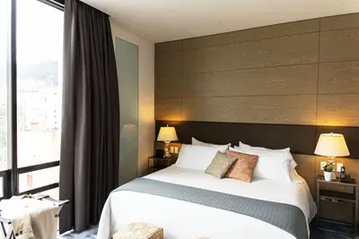 Image de 8010 Urban Living Luxury Home Experiences.