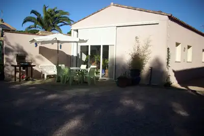Image de Entre Marseillan plage et ville, Maison indépendante dans parc du propriétaire.