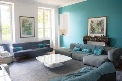 Image de Large holiday home, Heated swimming pool, Center of the village