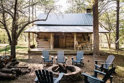 Image de The  Famous Senator Cabin