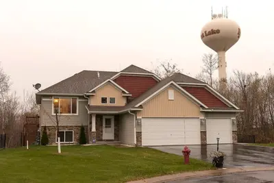 Image de 2 Bedroom Oasis! Mother in-Law Apt Forest Lake, Mn