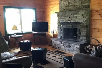 Image de Direct Snowmobile and Atv trail from front door