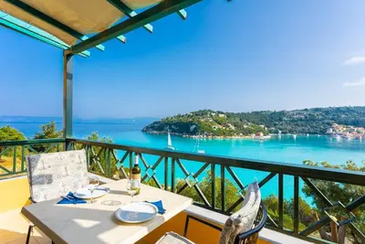 Image de Katerina Walk to Beach, Sea Views, A/C