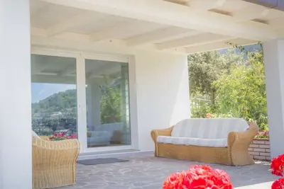 Image de Prestigious Villa on the sandy beach named Biodola, with a stunning sea view, a private parking acce