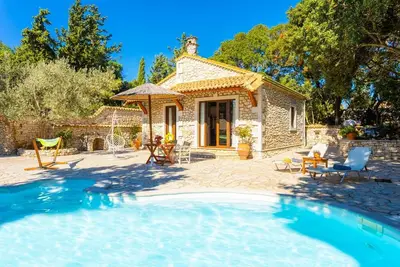 Image de Villa Nionios - Une Chambre Villa, Couchages 3