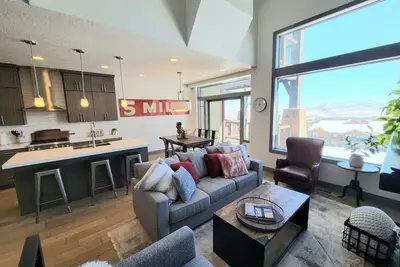 Image de More Space for even more fun Golfing and skiing!