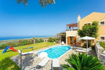 Image de Villa Garifallia - Trois Chambres Villa, Couchages 6