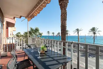 Image de Appartement familial Vistamar Beach