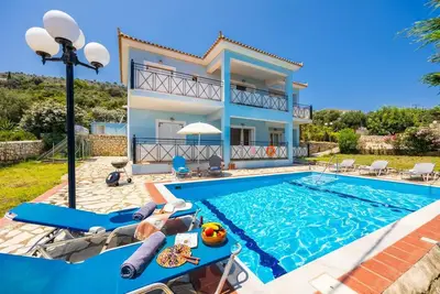 Image de Skala Villa Blue - Trois Chambres Villa, Couchages 8