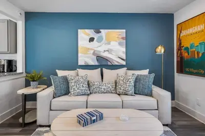 Image de Modern 1 Br Near Downtown & Highland Golf