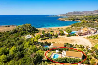 Image de Nafsika Beach House - Trois Chambres Villa, Couchages 7