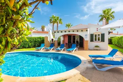 Image de Villa Clariana Large Private Pool, A/C, WiFi