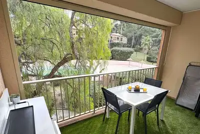 Image de Appartement type 2 avec terrasse dans résidence avec piscine et tennis pour 4