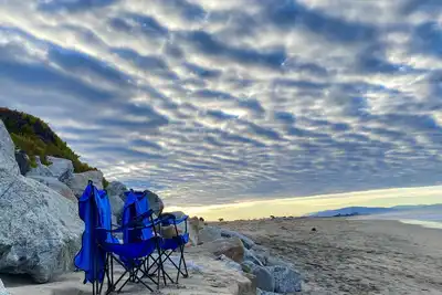 Image de Beautiful Oceanfront, just steps to the beach, Fireplace, Remote location