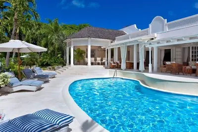 Villa Klairan  | Ocean View - Located in  Tropical Sandy Lane with Private Pool