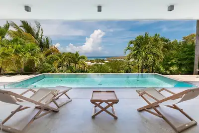Villa Palm | Ocean View - Located in  Wonderful Grand Cul de Sac with Private Pool