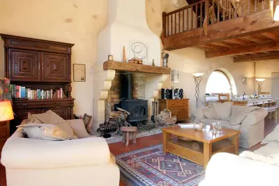 Image de Maison d'Artistes pleine campagne - Vue Pyrénées