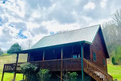 Image de Sunnyside Cabin on the Doe River