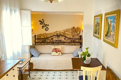 Image de Mediterranean Gecko. In the middle of the wonderful Costa Brava. @CostaBravaSoul