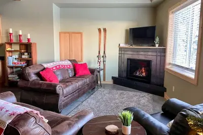 Image de Apex Mountain ~ The Wooden Nickel