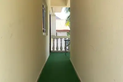 Image de 1 bedroom With Magnificent Balcony In Wuse 2