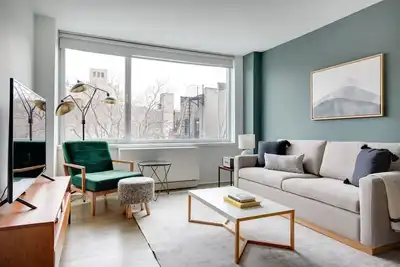 Image de Hip East Village 1br w/ Gym, W/D, Doorman, near Union Sq. , by Blueground