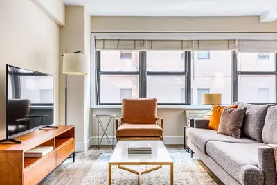 Image de Chic Upper East Side Studio w/ Gym + W/D near Central Park by Blueground